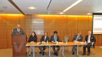Vietnam promotes APEC Year 2017 in US