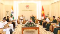 Vietnamese, Indian naval forces asked to foster cooperation in shipbuilding