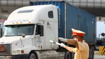 Traffic police launch campaign to inspect road vehicles nationwide 