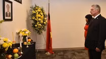 Vietnam’s mission to UN opens funeral book for President Tran Dai Quang