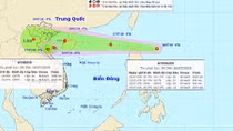 Tropical low pressure enters East Sea, likely to become typhoon