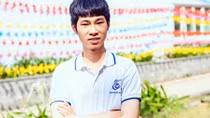 Third-year student becomes first Vietnamese to win Int’l Microelectronic Olympiad prize
