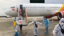 More than 100 Vietnamese brought home from Indonesia