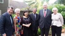 Vietnam seeks to boost ties with US partners