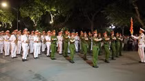 Public Security Guard of Honor to perform on Da Nang pedestrian street