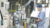 Universal Robots advises Vietnam’s manufacturers to deploy cobots