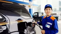 Petrol prices drop for the first time in 2018