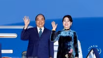 PM Nguyen Xuan Phuc begins official visit to Romania