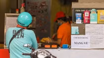 Hanoi streets fall quiet amid new COVID-19 outbreak