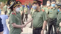 In pictures: Public security medical workers volunteer to support Bac Giang