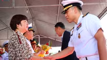 RoK navy ship visits Da Nang