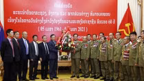 Vietnamese officials congratulate Lao Security Force on 60th founding anniversary