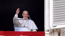 Pope Francis makes four-day visit to Thailand