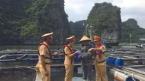 Quang Ninh waterway police successfully maintain order and safety in Ha Long Bay