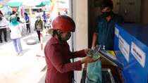 CAND Newspaper-funded rice ATM supports border people