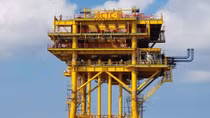 Vietnam-Russia joint venture welcomes first oil flow from Ca Tam field