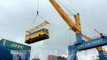 Thaco exports Vietnamese branded buses to Philippines