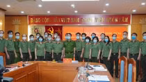 Deputy Minister Le Quoc Hung works with Department of Public Security History, Science and Strategy