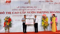IRB-Land Real Estate Co donates 500 million VND to needy people in Tuy Hoa 