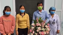Last COVID-19 patient in Vietnam allowed to leave hospital