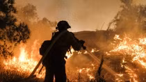 Huge risk if global warming exceeds 1.5C, warns landmark UN report