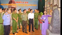 Exhibition on Vietnam’s Paracel and Spratly Islands opens in Ha Nam