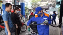 Petrol price rises VND320 per litre