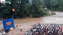 Poor children in Lai Chau start school year in destitution