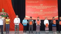 Lao nationals gain Vietnamese citizenship