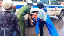 Binh Phuoc police support Central Highlands people to return from pandemic-hit areas 