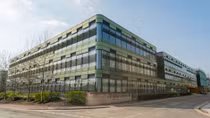 Coronavirus: world's biggest trial of drug to treat Covid-19 begins in UK