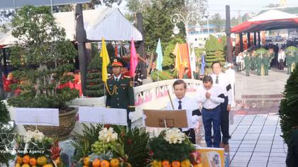 Can Tho: 120 sets of martyrs' remains reburied