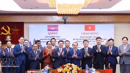 Vietnamese, Cambodian inspectors reinforce collaboration