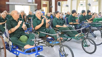 People with meritorious service to receive gifts on War Invalids and Martyrs' Day