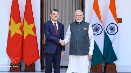 Prime Minister holds talks with Indian counterpart