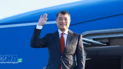 Prime Minister Le Minh Hung sets off for 18th BRICS Summit in India