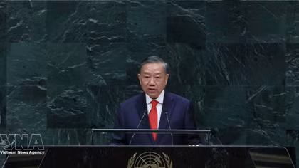 Top Vietnamese leader makes suggestions for managing global change at UNGA 81