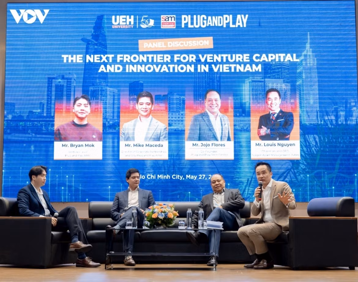 Experts share their perspectives at the forum
