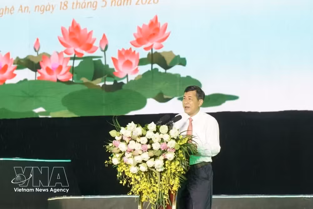 Vice Chairman of the provincial People’s Committee Thai Van Thanh speaks at the event (Photo: VNA)