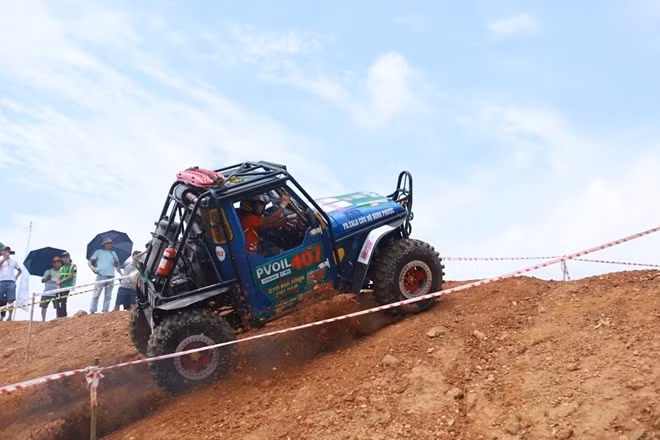 The PVOIL VOC 2020 is the first off-road car race this year.