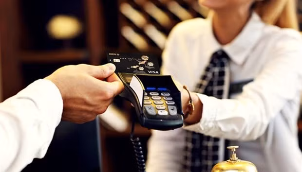 Experts have warned about a global wave of consumer default that is underway, beginning in China. (Photo thebank.vn) Experts have warned about a global wave of consumer default that is underway, beginning in China. (Photo thebank.vn)