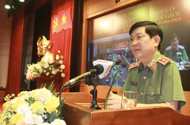 Lieutenant General Nguyen Van Son speaking at the event. Lieutenant General Nguyen Van Son speaking at the event.