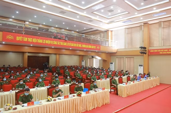 Overview of the event.
