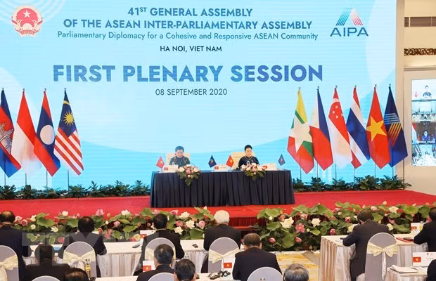 At the first plenary session of the 41st AIPA General Assembly (Photo: VNA) At the first plenary session of the 41st AIPA General Assembly (Photo: VNA)