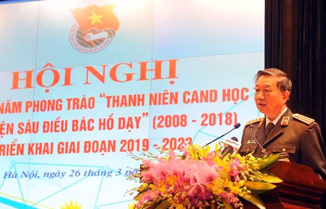 Minister To Lam speaking at the event.