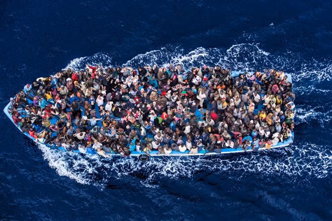 Hundreds of migrants feared dead in Mediterranean over weekend: survivors