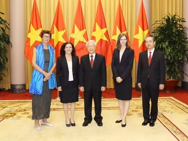 President Trong receives newly-accredited ambassadors.