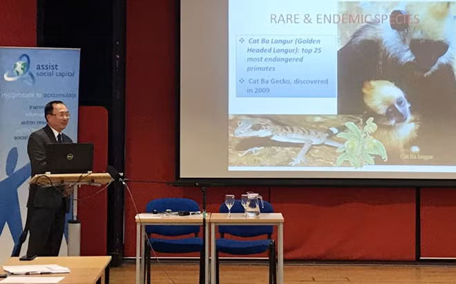 Deputy Minister Nguyen Van Thanh delivers his presentation at the workshop.