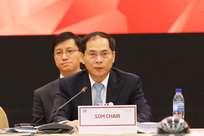 The APEC Concluding Senior Officials' Meeting (CSOM) began under the chairmanship of Ambassador Bui Thanh Son, APEC 2017 SOM Chair.