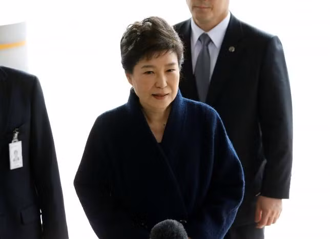 South Korea's ousted leader Park Geun-hye arrives at a prosecutor's office in Seoul, South Korea, March 21, 2017. REUTERS/Kim Hong-Ji